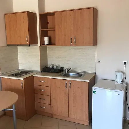 Aparthotel Oasis *
